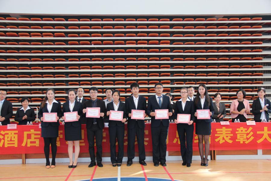 比赛获奖选手 比赛获奖选手